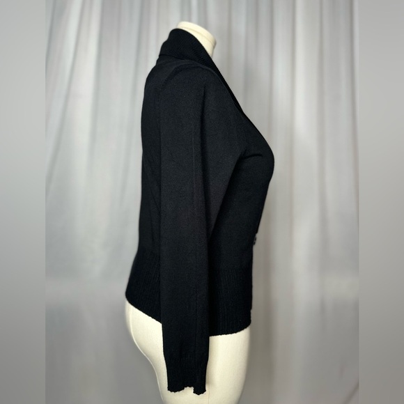 Cable & Gauge Black Single Button Long Sleeve Cardigan (695) - Picture 4 of 12